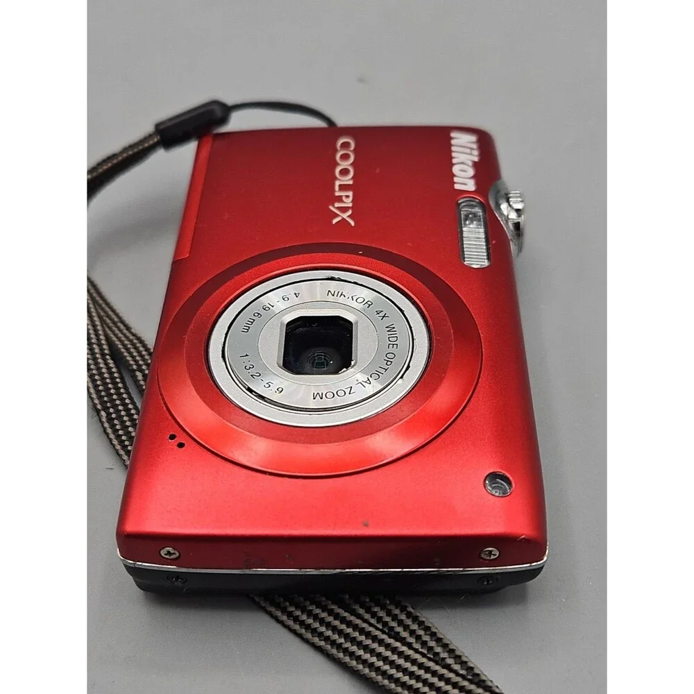 Nikon Coolpix S205 Digital Camera Red With Charger & SD Memory Tested Works READ